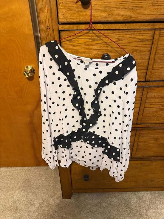Belle + Sky Tops - Belle + Sky Polka Dot Ruffle Front Long Sleeve Blouse Size XL
